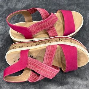 Platform sandals